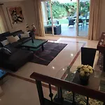 Riviera Con Piscina Privada Junto Al Campo De Golf * Sitio de Calahonda